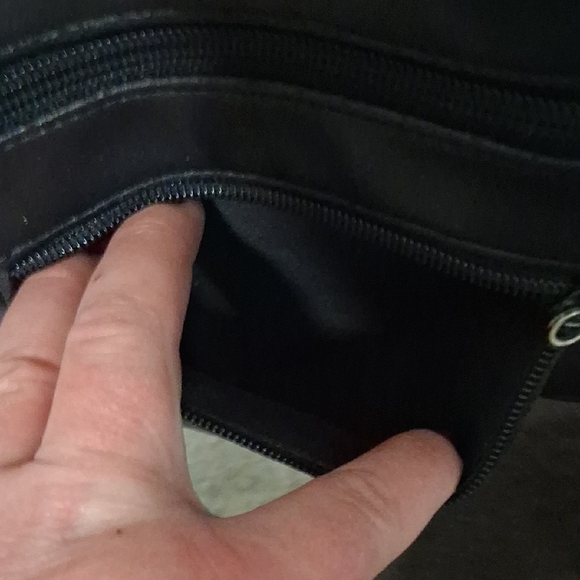 Nine West Black Shoulder Bag - Picture 4 of 11